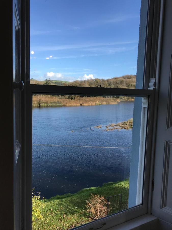 Riverbank House Bed And Breakfast Innishannon المظهر الخارجي الصورة