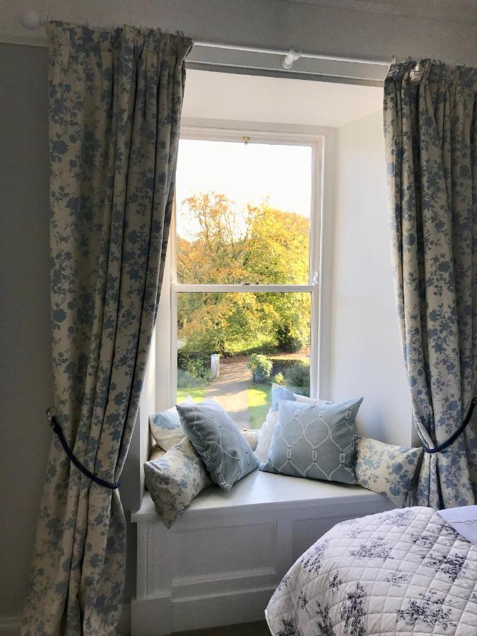 Riverbank House Bed And Breakfast Innishannon المظهر الخارجي الصورة